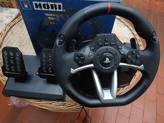 Volante HORI con pedales PS3\PS4