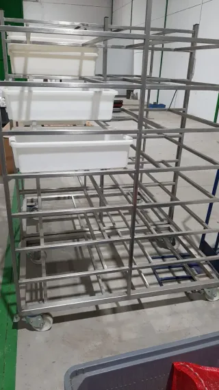 Carro de acero inoxidable