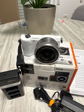 Sony Alpha 5000 Cámara Digital