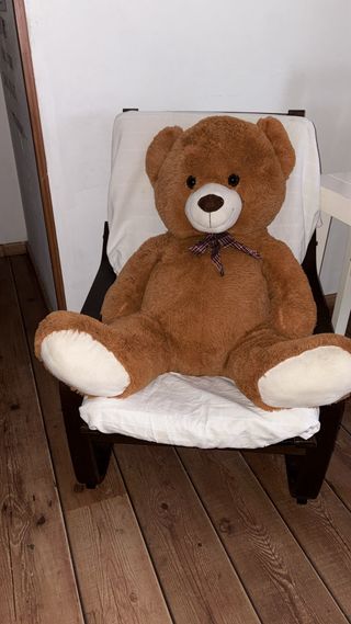 Oso de peluche grande marrón