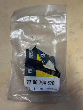 Interruptor Luces Emergencia Renault 7700794670