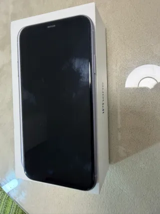 iPhone 11 Morado