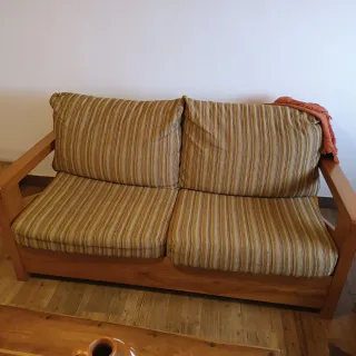 2 Sofás Cama Madera Pino Macizo negociable