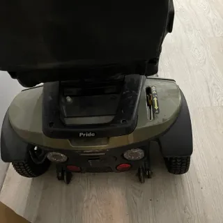 Scooter eléctrica Pride los dos