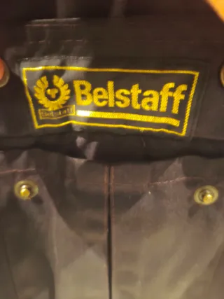 Chaqueta Belstaff Gold Talla M en muy buen estado,