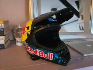 OFERTA !! Casco Motocross Red Bull + Gafas (Nuevo)
