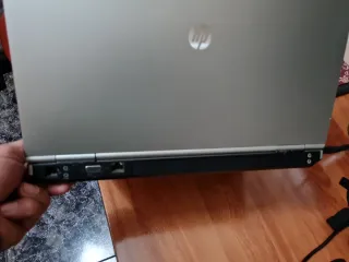 Ordenador portátil HP Plata