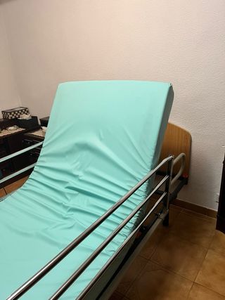 Cama geriátrica articulada 90x190 con colchon
