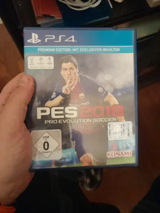 PES 2018 Pro Evolution Soccer PS4 Premium Edition