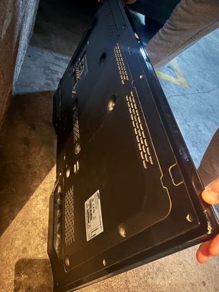 Televisor Samsung Negro 42” Patas mando y cable