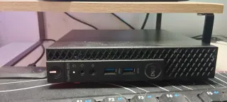 Dell 3070 Sobremesa+monitor teclado y ratón