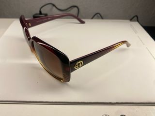 Gafas de sol Gucci degradadas extragrandes