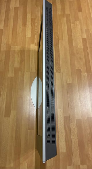 Televisor Loewe Gris y Plateado