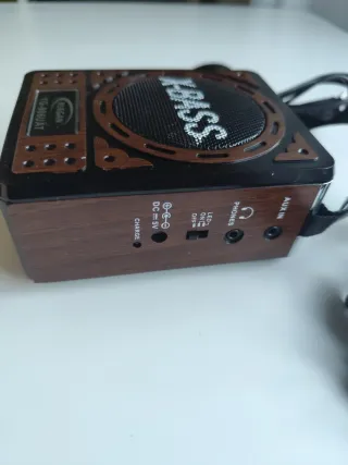 Radio YUEGAN X-BASS YG-806UA