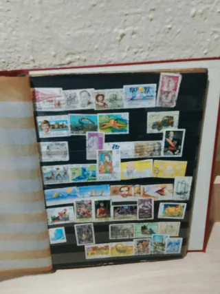 Álbum de sellos grande