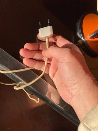 Lampada da tavolo design arancione