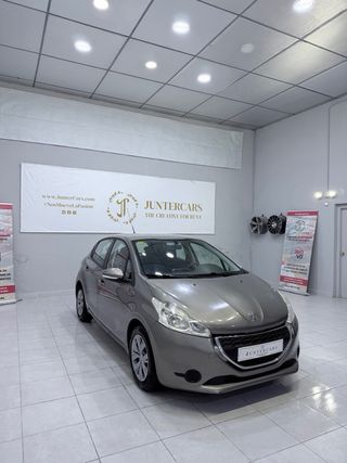Peugeot 208 2014