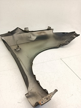 ALETA DELANTERA IZQUIERDA SUZUKI SWIFT BERLINA (R