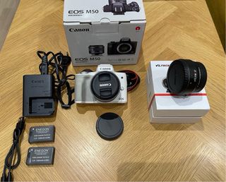 Canon M50 + objetivo EF-M 15-45 + adaptador