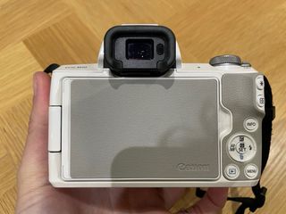 Canon M50 + objetivo EF-M 15-45 + adaptador