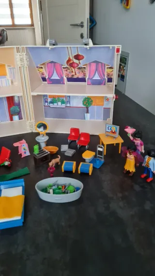 Playmobil Casa delle Bambole Portatile