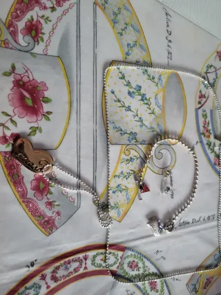 Collar Guess Corazón Baño Oro Plata Ley,y pulsera