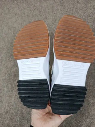 Converse Run Star Hike blancas