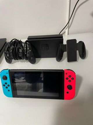 Nintendo Switch Azul y Rojo