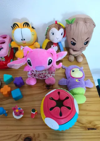 Lote juguetes bebés 0-2 años