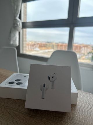 Airpods 4 como nuevos