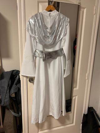 1 Disfraz Princesa Leia   2 Obi wan kenobi t5 t8