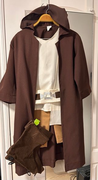 1 Disfraz Princesa Leia   2 Obi wan kenobi t5 t8