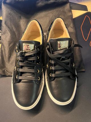 Sapatilhas Cavalinho Pretas Novas