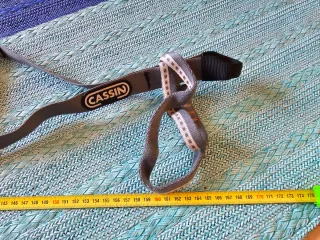 Estribos escalada Petzl y Cassin