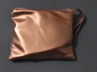 Zapatillas doradas plegables