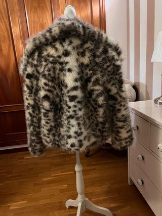 Abrigo de pelo estampado