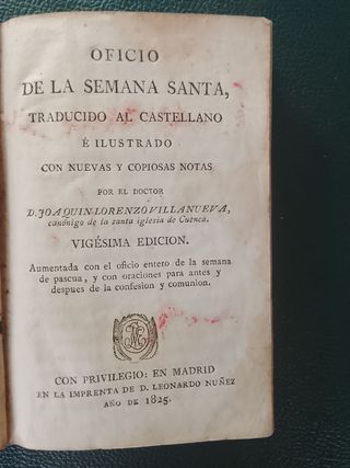 Libro antiguo, oficio de la Semana Santa ilustrado