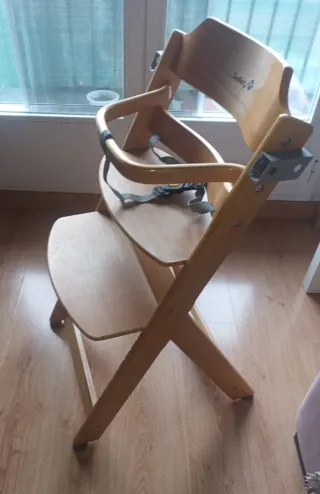 Trona Evolutiva Madera Safety 1st