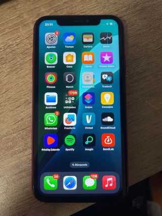 iPhone 11 Rojo