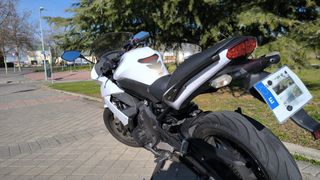 Moto Kawasaki ER-6F ABS