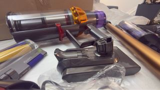 Aspiradora Dyson V15 Absolute a estrenar