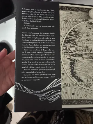 When the Moon Hatched. La ballata della luna...