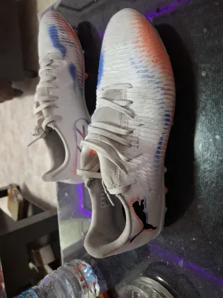 Zapatillas Puma Blancas y Azules