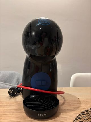 Cafetera Dolce Gusto Negra