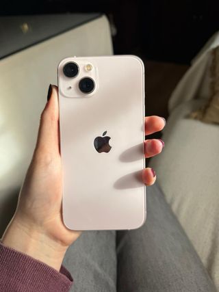 iPhone 13 Rosa 97% 6 meses de uso