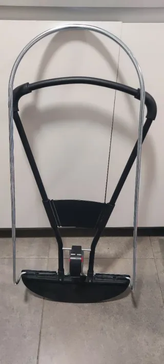 Hamaca bebé Babybjorn gris en perfecto estado