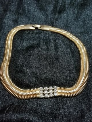 Conjunto Collar y Pulsera Dorados con Brillantes