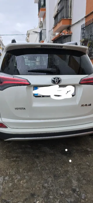 Toyota RAV4 2017