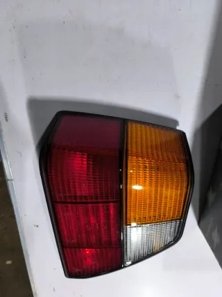 Fanale posteriore sx Golf 2