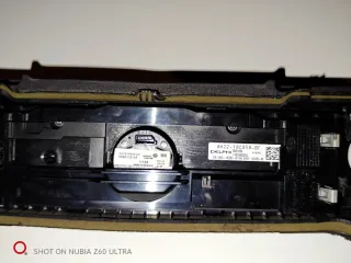 Radio CD/DVD/GPS Range Rover Delantera